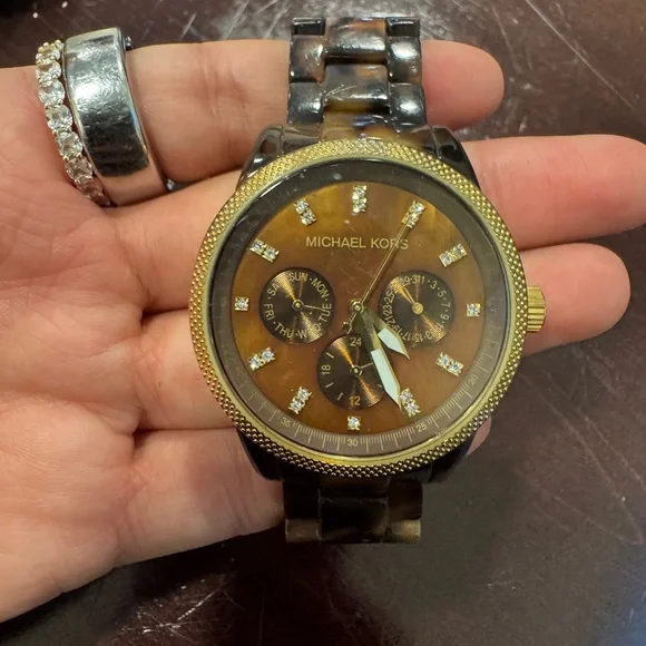 Michael Kors | Accessories | Michael Kors Black And Gold  display picture 2